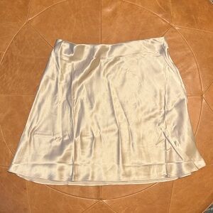 Quince Cream Satin mini Skirt